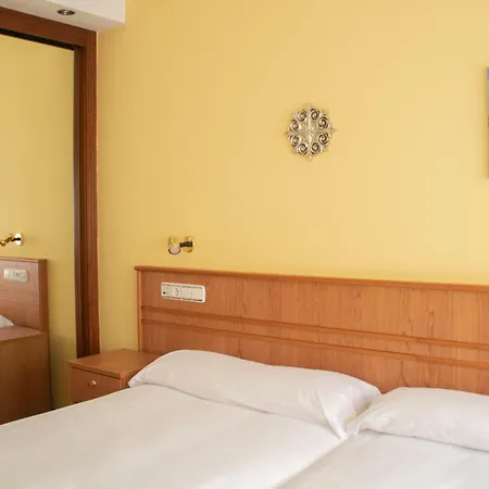 Hotel Alda Estacion 2*