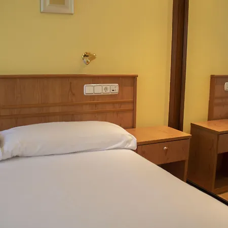 Alda Estacion Hotell