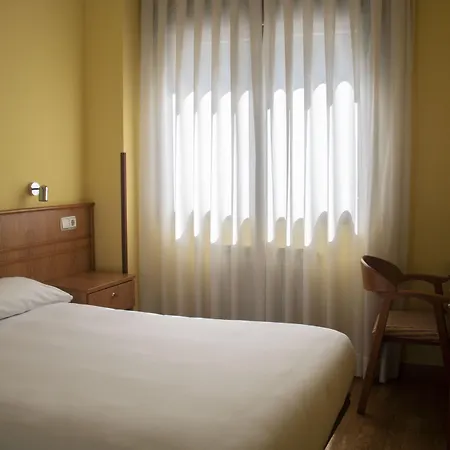 Hotel Alda Estacion Oviedo