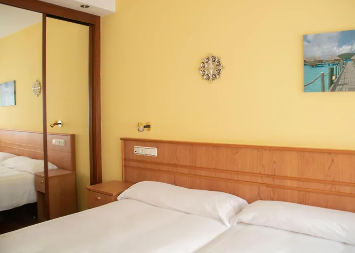 Hotel Alda Estación 2*